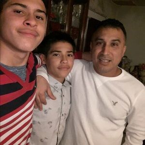 Meet your Posher, Eduardo